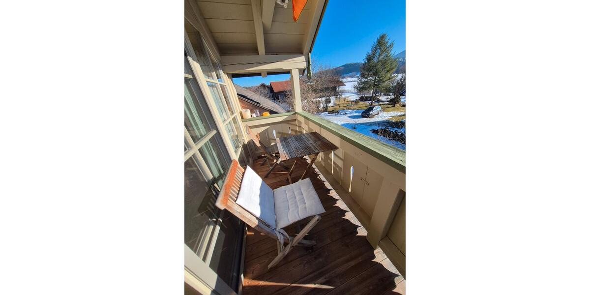 Dachgeschoßwohnung Bad Heilbrunn - 1 Zimmer, 91 m&sup2;, 1.280&euro; | Angebot:25099852