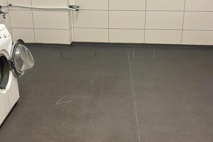 Gewerbeobjekt Wiesbaden Biebrich - 2 Zimmer, 34 m&sup2;, 360&euro; | Angebot:25138420