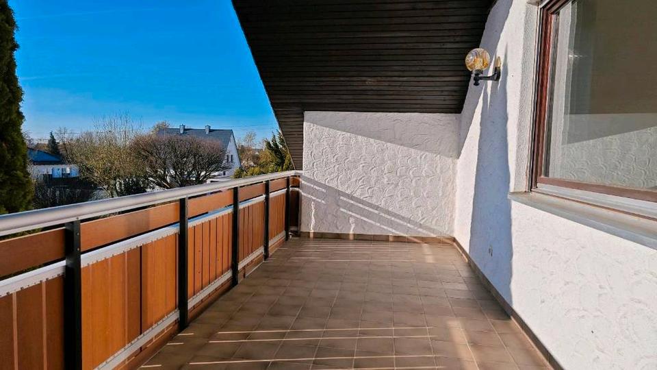 Dachgeschoßwohnung Wittislingen - 3 Zimmer, 101 m&sup2;, 1.300&euro; | Angebot:26705079