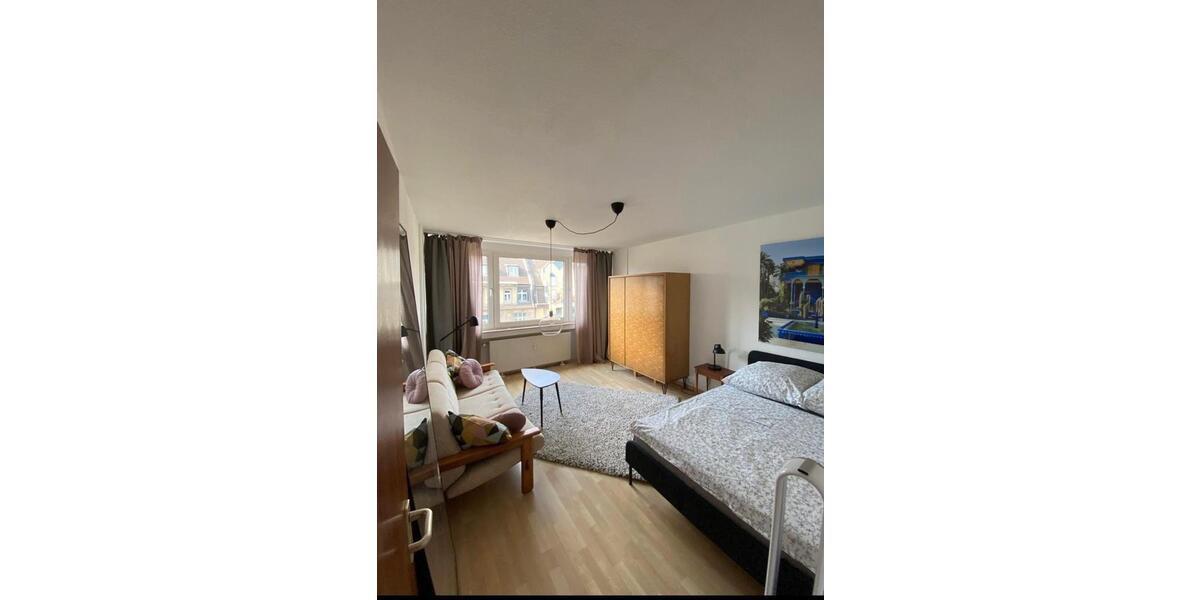 Wg Zimmer Südstadt vollmöbliert 4 zimmer