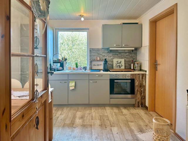 Etagenwohnung Pahlen - 3 Zimmer, 100 m&sup2;, 650&euro; | Angebot:26007568