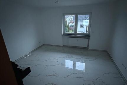 Wohnung Limburg an der Lahn - 5 Zimmer, 120 m&sup2;, 1.450&euro; | Angebot:25104462