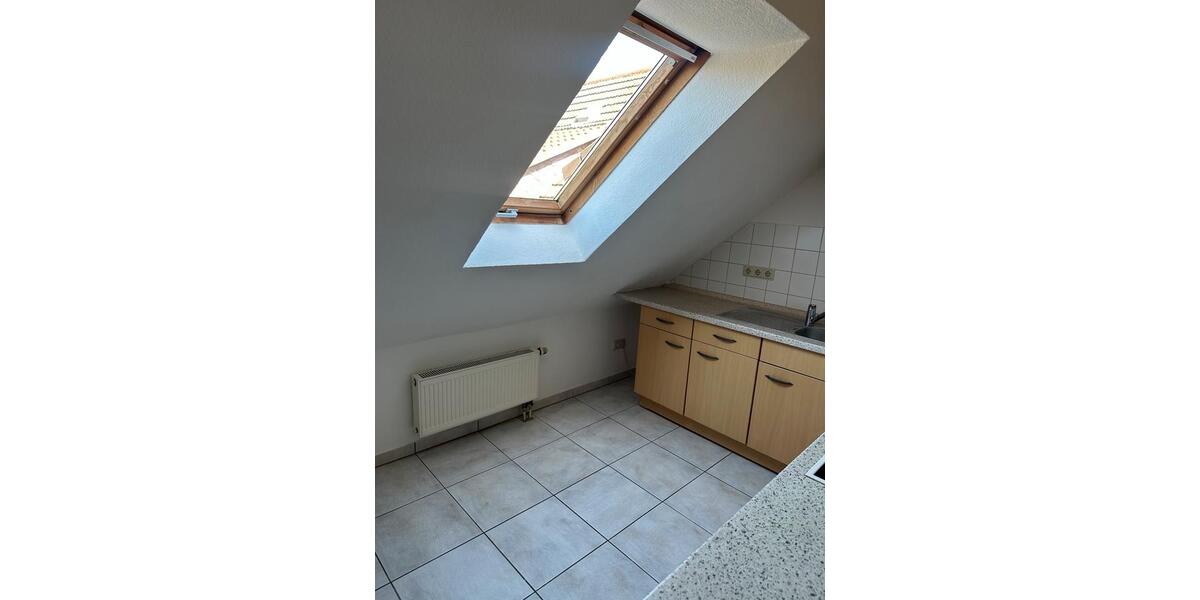 Dachgeschoßwohnung Niederfischbach - 2 Zimmer, 50 m&sup2;, 475&euro; | Angebot:26698653