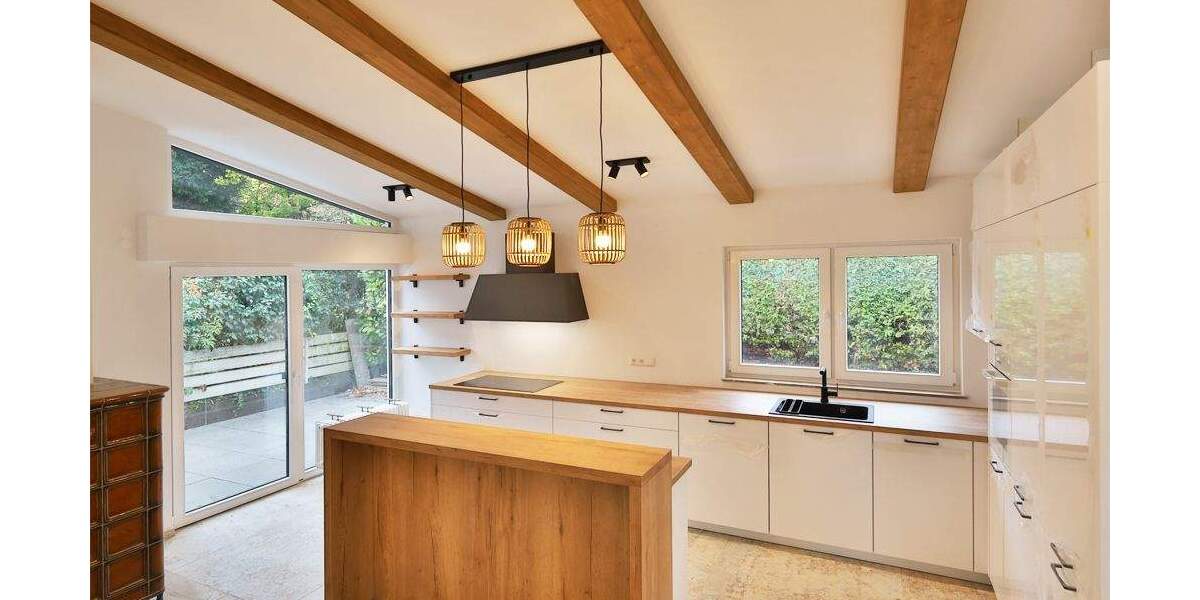 Doppelhaushälfte Leonberg - 5 Zimmer, 175 m&sup2;, 2.740&euro; | Angebot:24874253