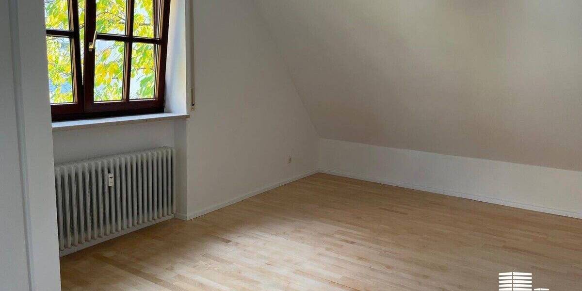 Schöne 3,5 Zimmer Wohnung in Pfersee Nord. 3 zimmer