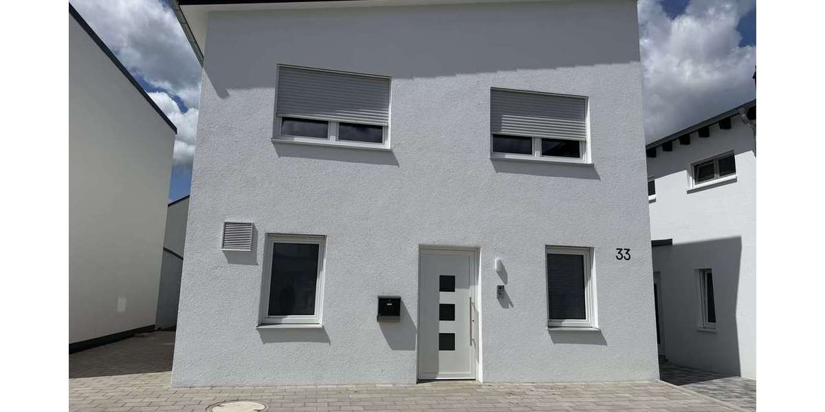 Einfamilienhaus Crailsheim - 4.5 Zimmer, 158 m&sup2;, 1.600&euro; | Angebot:26710717