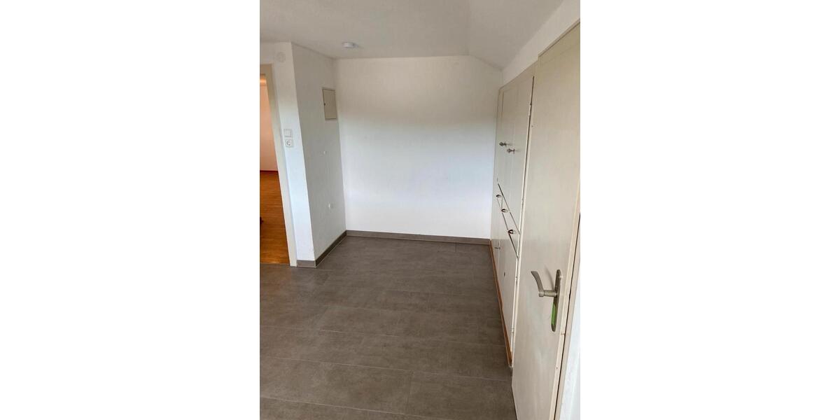 Dachgeschoßwohnung Wissen - 2 Zimmer, 68 m&sup2;, 676&euro; | Angebot:25842194