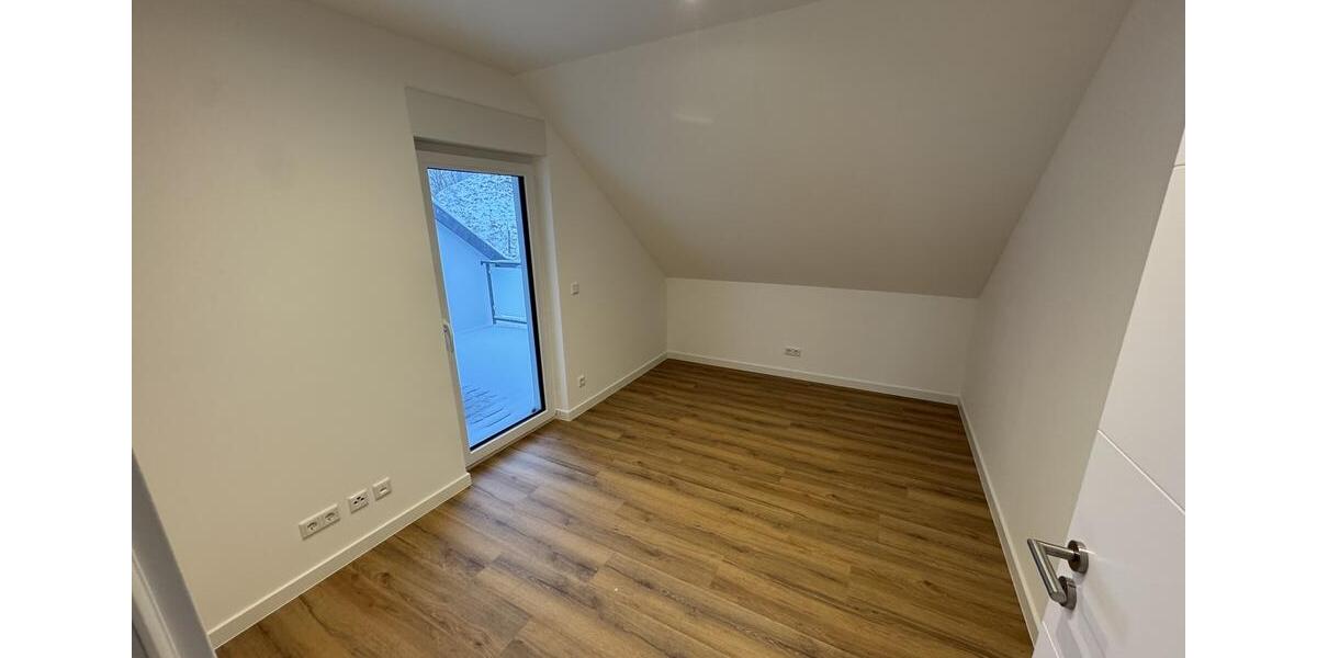 Etagenwohnung Scharbeutz - 3 Zimmer, 103 m&sup2;, 1.800&euro; | Angebot:24581808