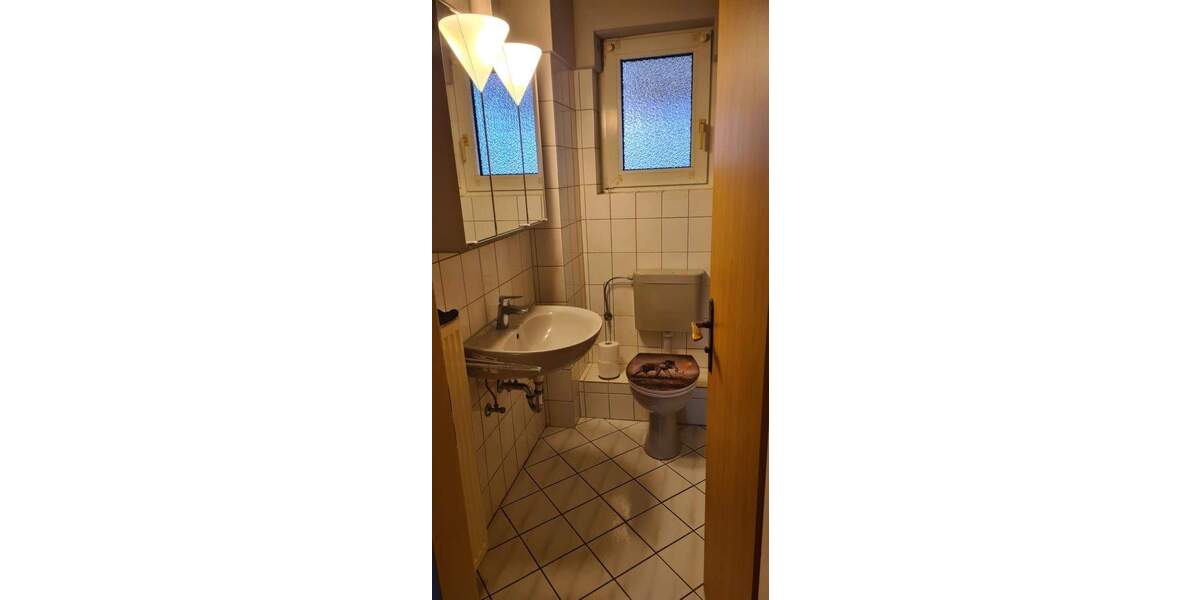 Etagenwohnung Duisburg Wanheim-Angerhausen - 2 Zimmer, 62 m&sup2;, 630&euro; | Angebot:24793186