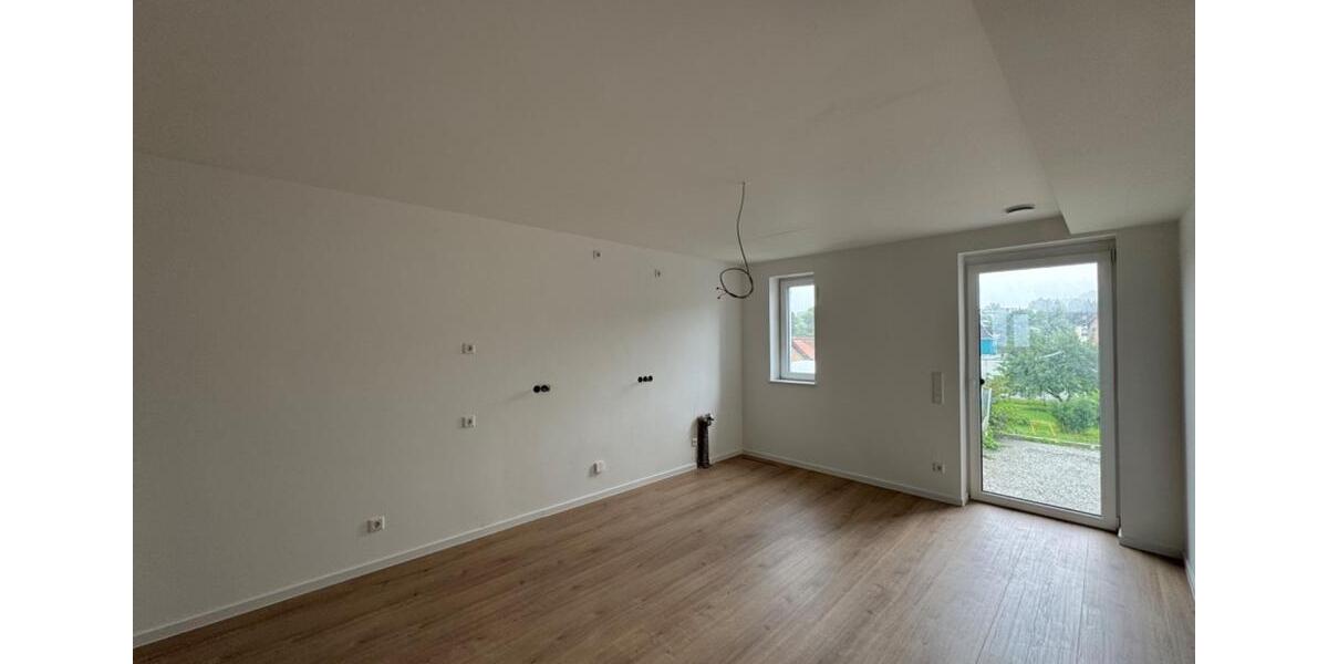 Hochparterre Altenbeken - 3 Zimmer, 95 m&sup2;, 950&euro; | Angebot:24524079