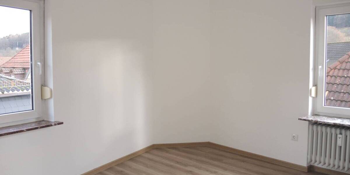 Etagenwohnung Bad Brückenau - 3 Zimmer, 111 m&sup2;, 690&euro; | Angebot:26733234