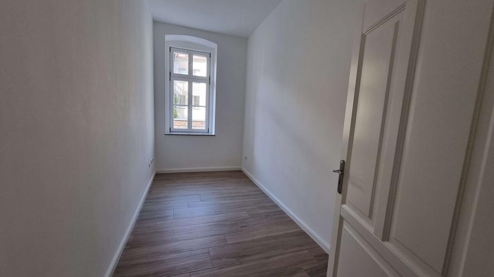 Erdgeschoßwohnung Görlitz - 3 Zimmer, 74 m&sup2;, 698&euro; | Angebot:24121553