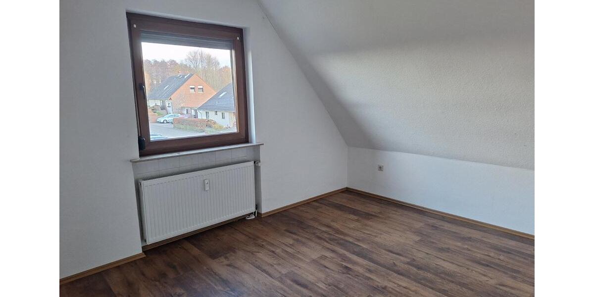 3-Raum-Wohnung mit EBK und Gartenmitbenutzung in Cramme 3 zimmer