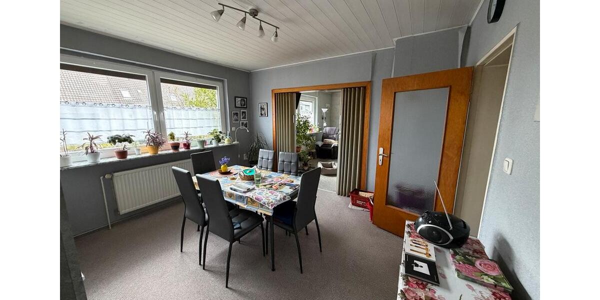Erdgeschoßwohnung Gifhorn - 4 Zimmer, 92 m&sup2;, 925&euro; | Angebot:26021953