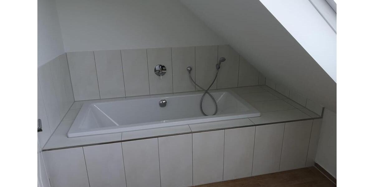 Maisonettenwohnung Holm - 4 Zimmer, 120 m&sup2;, 1.550&euro; | Angebot:26006561