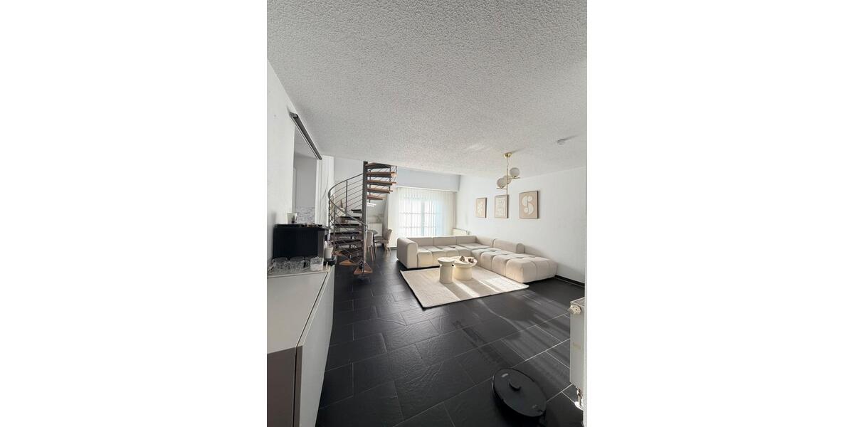 Maisonettenwohnung Zirndorf - 3 Zimmer, 85 m&sup2;, 1.150&euro; | Angebot:26294835