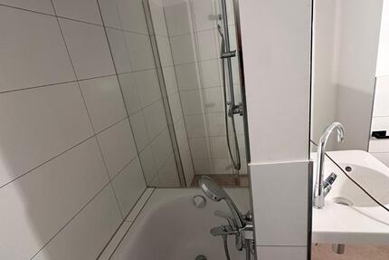 Wohnung Apolda - 3 Zimmer, 100 m&sup2;, 1.100&euro; | Angebot:26619943