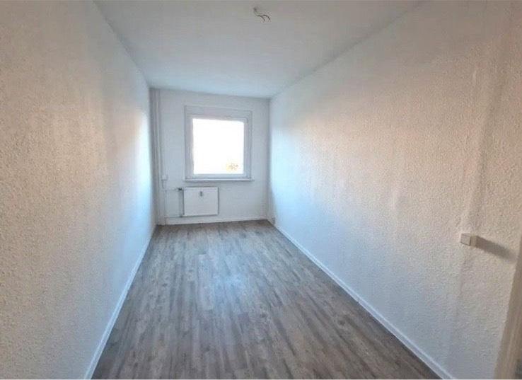 Erdgeschoßwohnung Prenzlau - 3 Zimmer, 60 m&sup2;, 634&euro; | Angebot:26269382