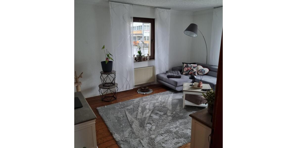 Einfamilienhaus Aßlar - 6 Zimmer, 110 m&sup2;, 950&euro; | Angebot:25981395