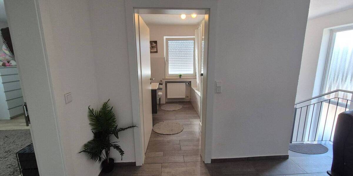 Doppelhaushälfte Neuburg an der Donau Bruck - 5 Zimmer, 136 m&sup2;, 1.350&euro; | Angebot:26037400