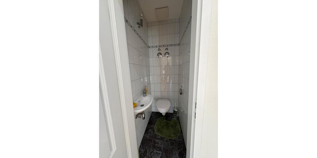 Etagenwohnung Zella-Mehlis Mehlis - 4 Zimmer, 123 m&sup2;, 1.260&euro; | Angebot:24614933