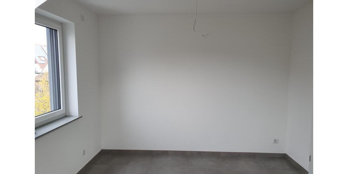 Dachgeschoßwohnung Fürth Atzenhof - 2 Zimmer, 69 m&sup2;, 1.050&euro; | Angebot:24655878