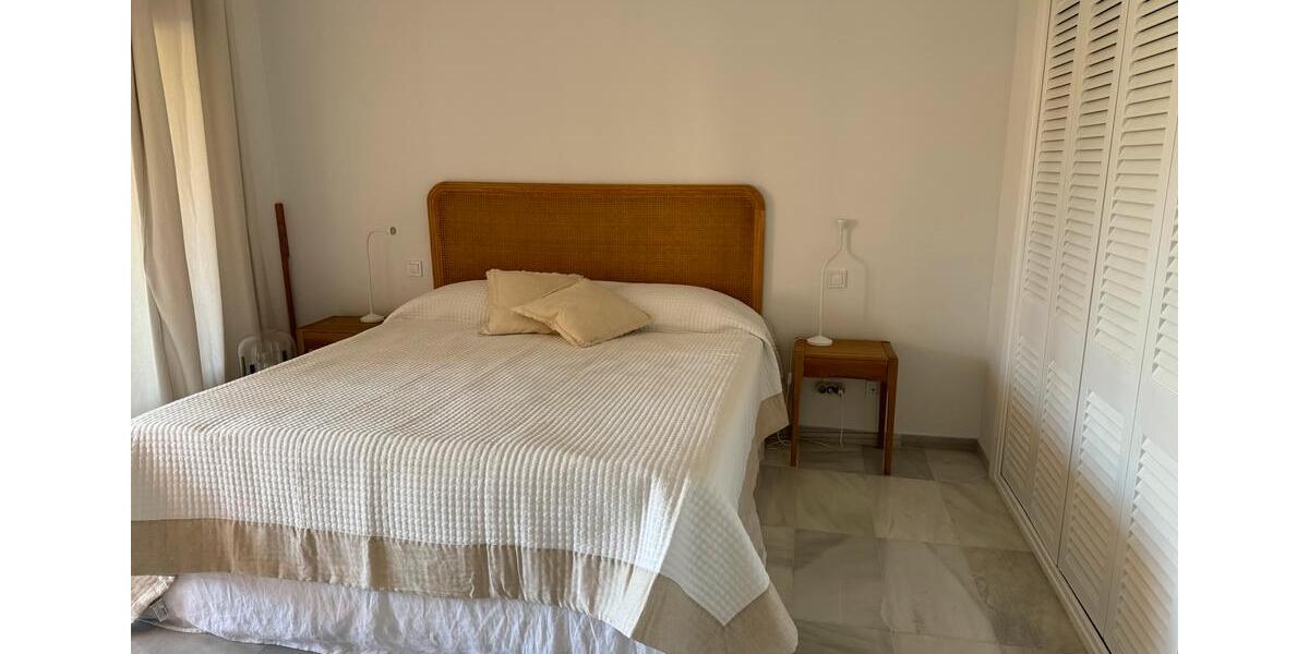 Terrassenwohnung Grünwald - 3 Zimmer, 120 m&sup2;, 1.800&euro; | Angebot:24509608