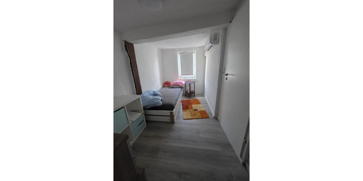 Etagenwohnung Walldürn - 4 Zimmer, 90 m&sup2;, 650&euro; | Angebot:25965678