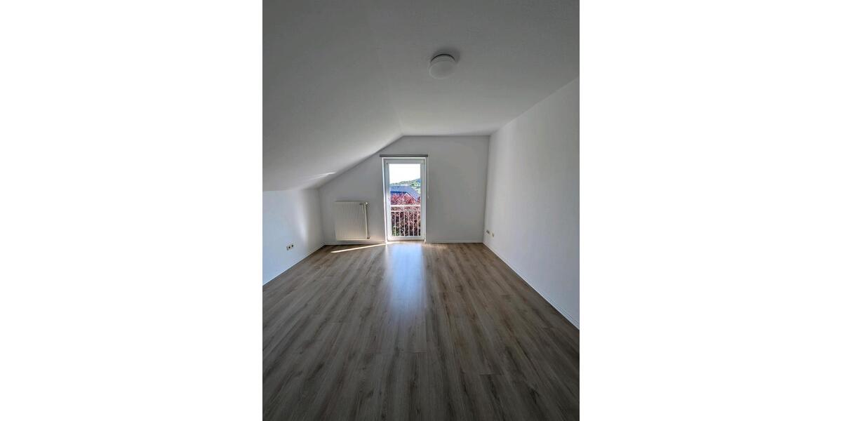 Dachgeschoßwohnung Greifenstein - 2 Zimmer, 92 m&sup2;, 800&euro; | Angebot:26522696