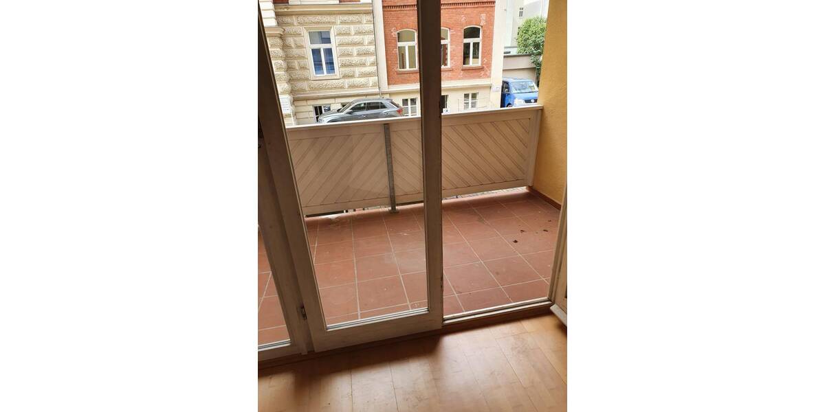 Etagenwohnung Erfurt Löbervorstadt - 3 Zimmer, 80 m&sup2;, 800&euro; | Angebot:26066331