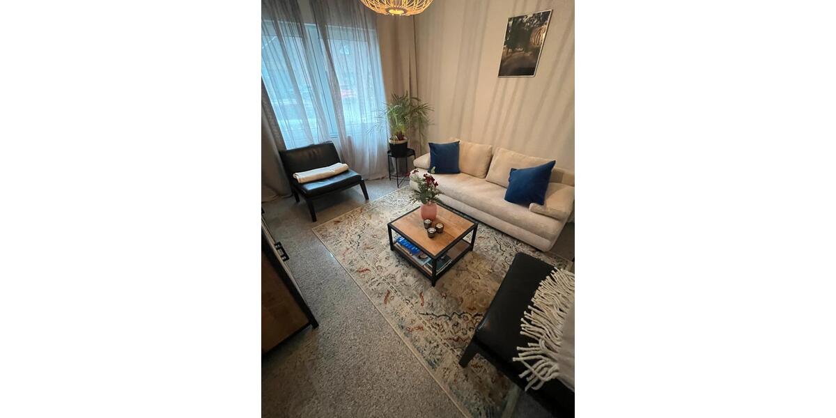 Wohnen auf Zeit Herzogenrath - 3 Zimmer, 75 m&sup2;, 1.325&euro; | Angebot:24875324