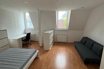 Lichtdurchflutetes möbliertes 1-Zimmerappartment zimmer
