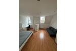Lichtdurchflutetes möbliertes 1-Zimmerappartment zimmer
