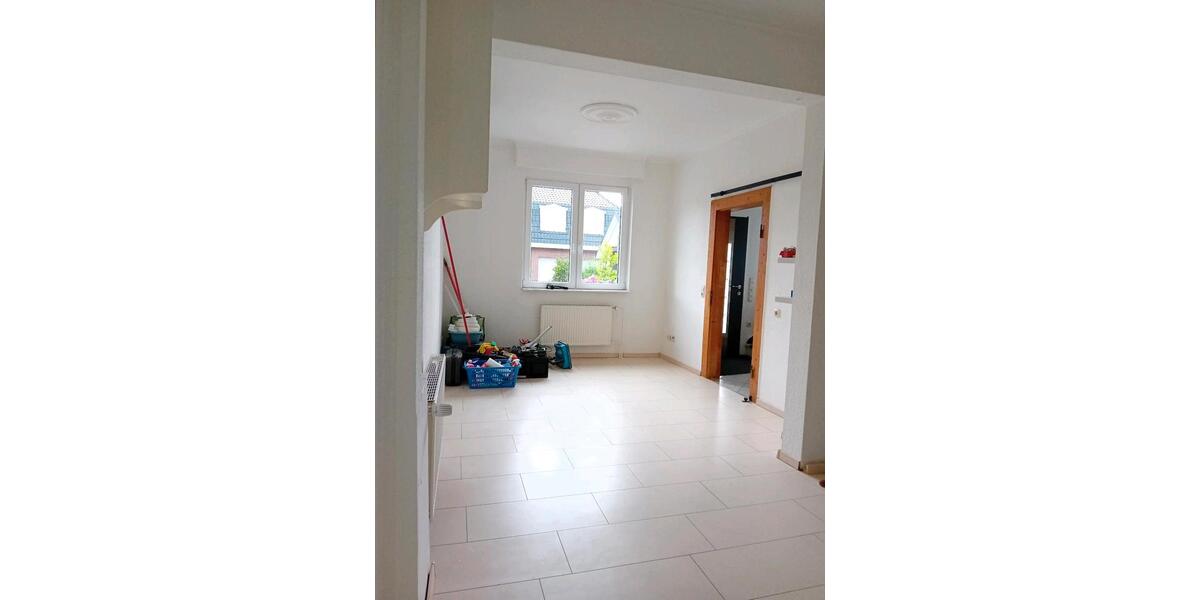 Erdgeschoßwohnung Petershagen - 5 Zimmer, 120 m&sup2;, 1.200&euro; | Angebot:26623812