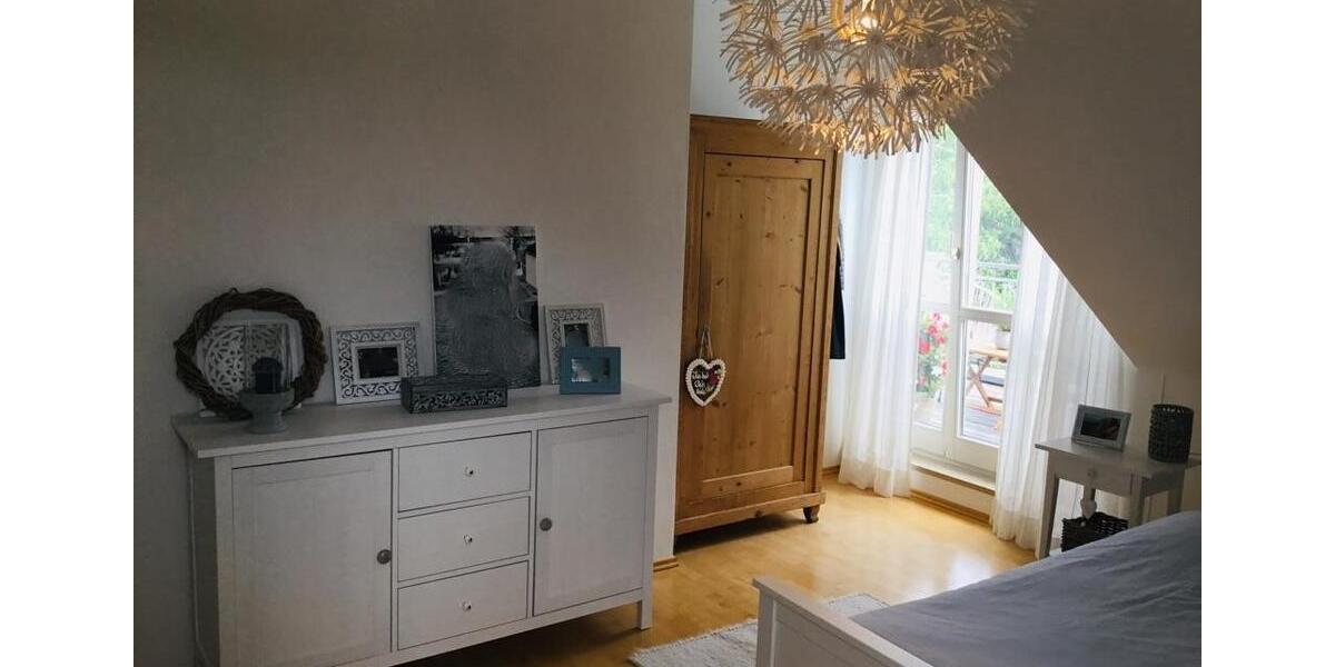 Dachgeschoßwohnung Neuötting - 3 Zimmer, 81 m&sup2;, 1.000&euro; | Angebot:25316777