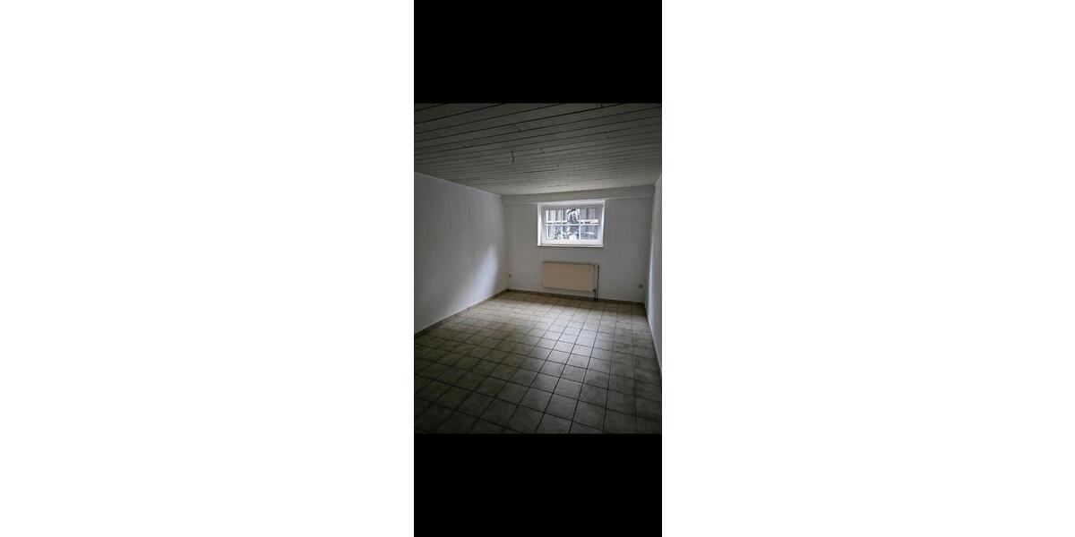 Etagenwohnung Wesendorf - 2 Zimmer, 75 m&sup2;, 525&euro; | Angebot:26665200