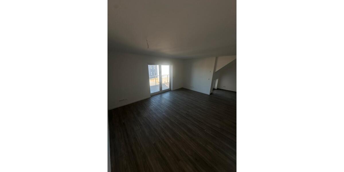 Etagenwohnung Magdeburg Alt Olvenstedt - 3 Zimmer, 90 m&sup2;, 1.000&euro; | Angebot:26463262