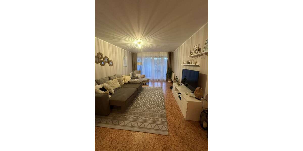 Etagenwohnung Arnstein - 3.5 Zimmer, 85 m&sup2;, 670&euro; | Angebot:25079376