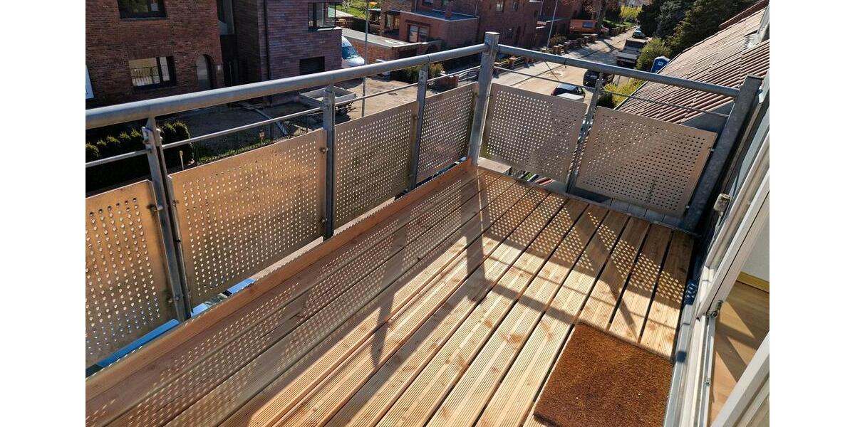 Dachgeschoßwohnung Schwerin Friedrichsthal - 2 Zimmer, 54 m&sup2;, 730&euro; | Angebot:26247923