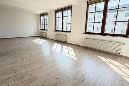 Wohnung Thalheim/Erzgebirge Erzgebirge - 3 Zimmer, 120 m&sup2;, 745&euro; | Angebot:25714823