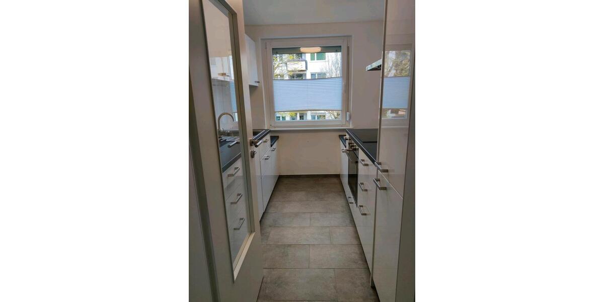 Wohnen auf Zeit Ludwigsburg Oßweil - 1 Zimmer, 10 m&sup2;, 420&euro; | Angebot:24743805