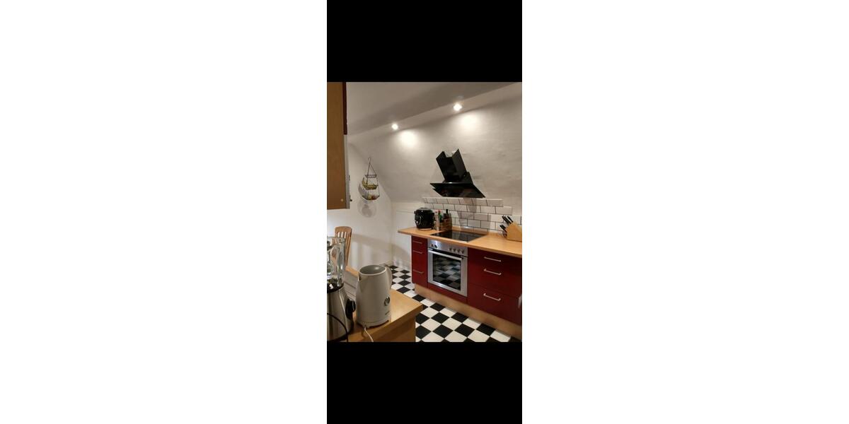 Dachgeschoßwohnung Göttingen - 3 Zimmer, 65 m&sup2;, 900&euro; | Angebot:26603172