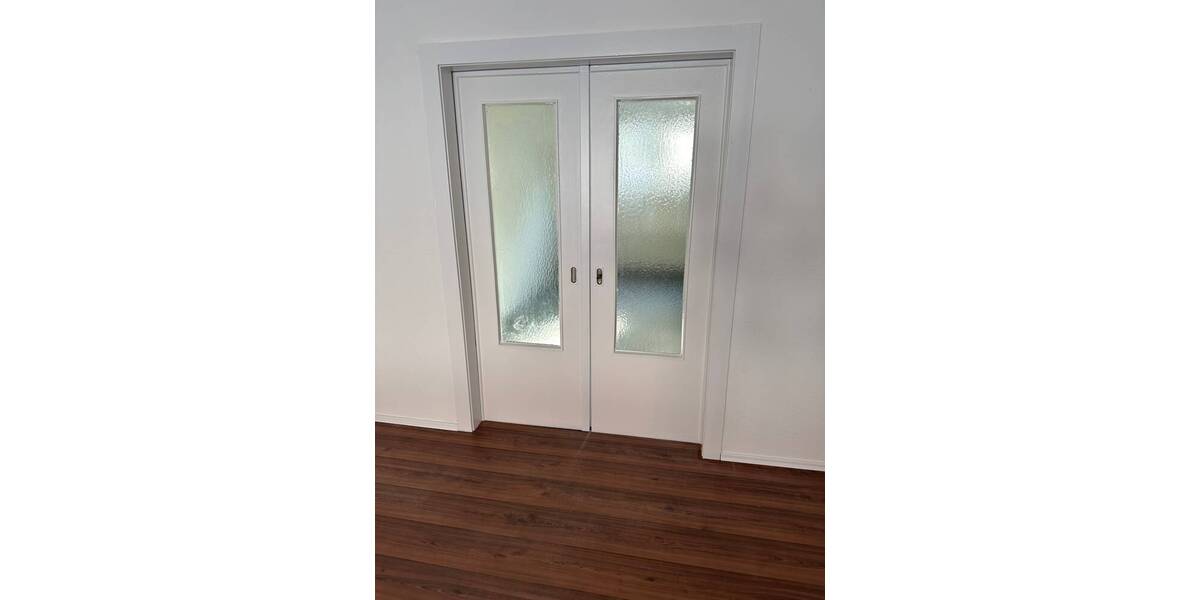 Etagenwohnung Wilhelmshaven Innenstadt - 2 Zimmer, 68 m&sup2;, 415&euro; | Angebot:25696197