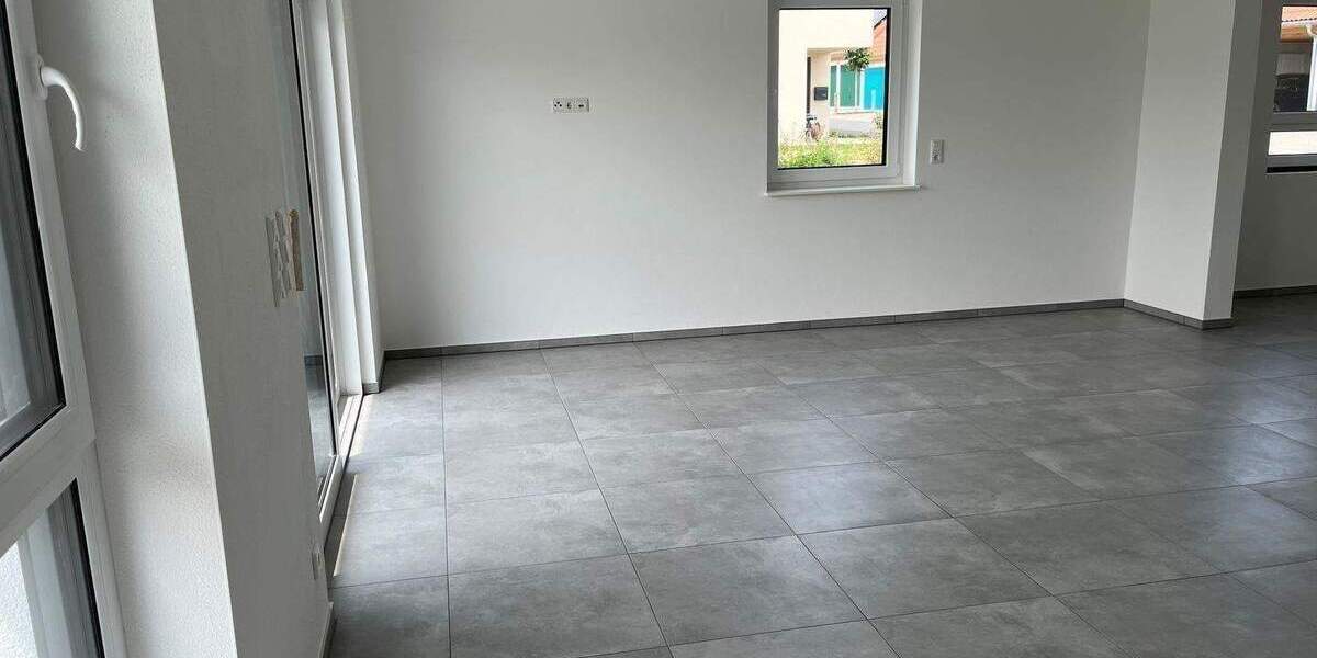 Doppelhaushälfte Markt Erlbach Eschenbach - 5 Zimmer, 121 m&sup2;, 1.690&euro; | Angebot:24967176