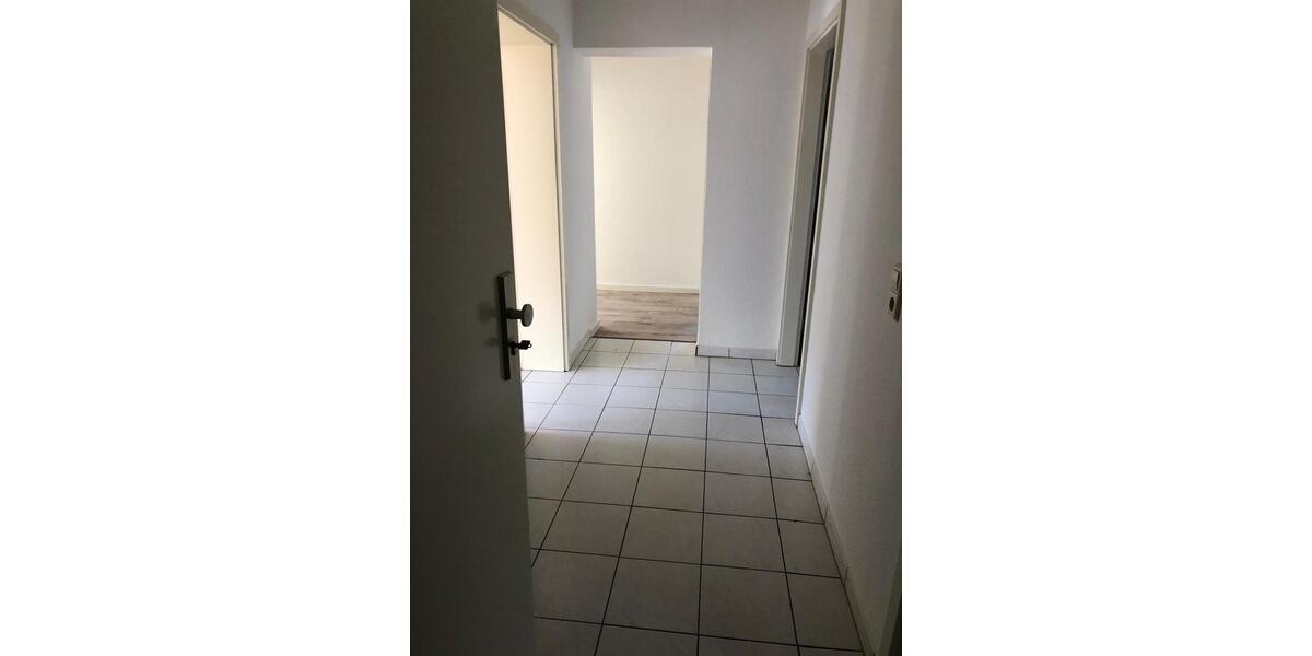 Erdgeschoßwohnung Milower Land - 4 Zimmer, 77 m&sup2;, 506&euro; | Angebot:26703698