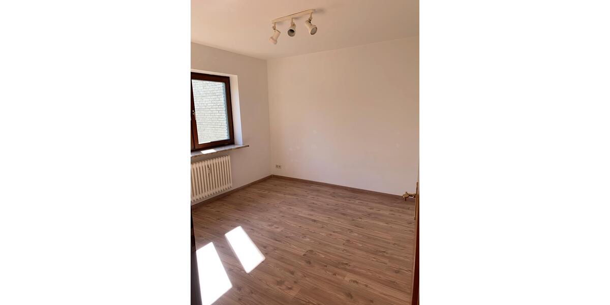 Etagenwohnung Seevetal - 1.5 Zimmer, 33 m&sup2;, 495&euro; | Angebot:25366656