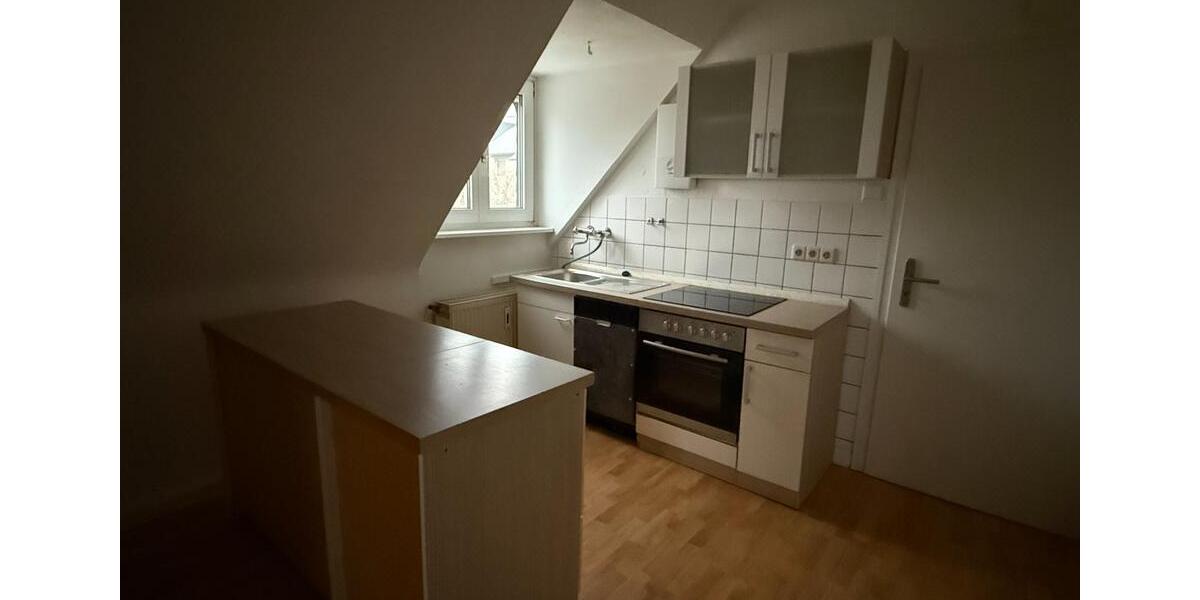 Dachgeschoßwohnung Haan - 2 Zimmer, 41 m&sup2;, 510&euro; | Angebot:25061902