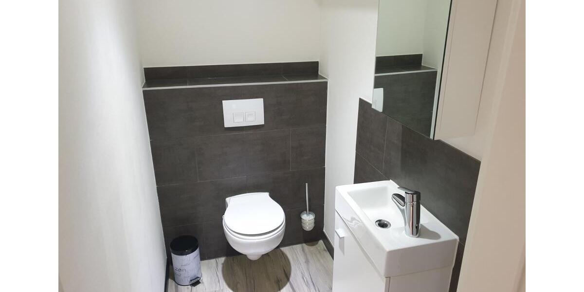 Loft - Studio - Atelier Gütersloh - 4 Zimmer, 200 m&sup2;, 1.350&euro; | Angebot:24801781