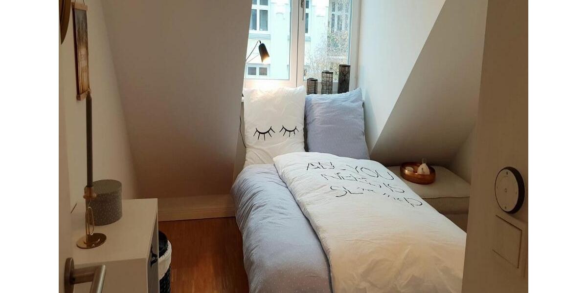 Dachgeschoßwohnung Hamburg Stellingen - 2 Zimmer, 52 m&sup2;, 980&euro; | Angebot:25143324