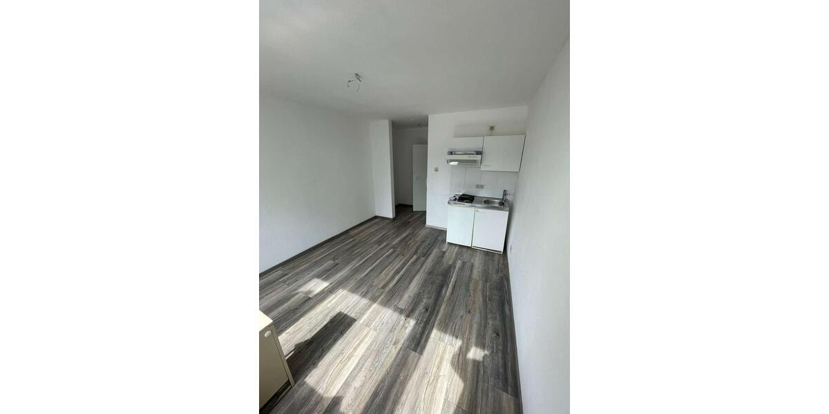 Etagenwohnung Birkenfeld - 1 Zimmer, 20 m&sup2;, 250&euro; | Angebot:26000141